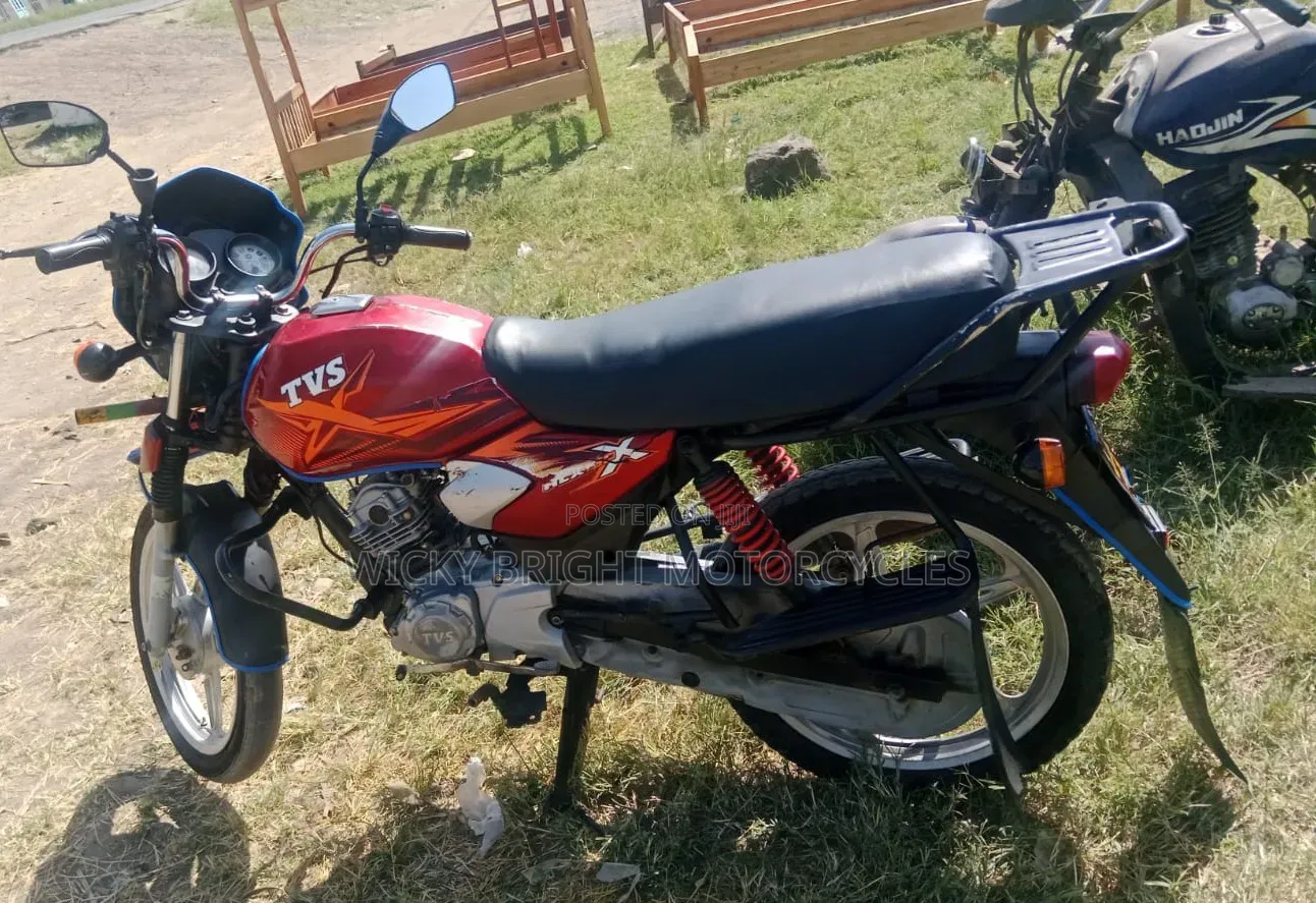 TVS HLX Plus ES 2022 Red
