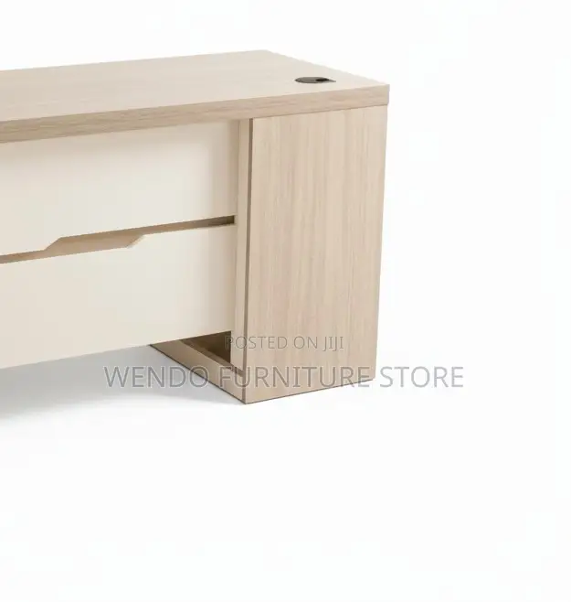 Office Desk; 1.4 Meters Executive Working Ceeter Desk