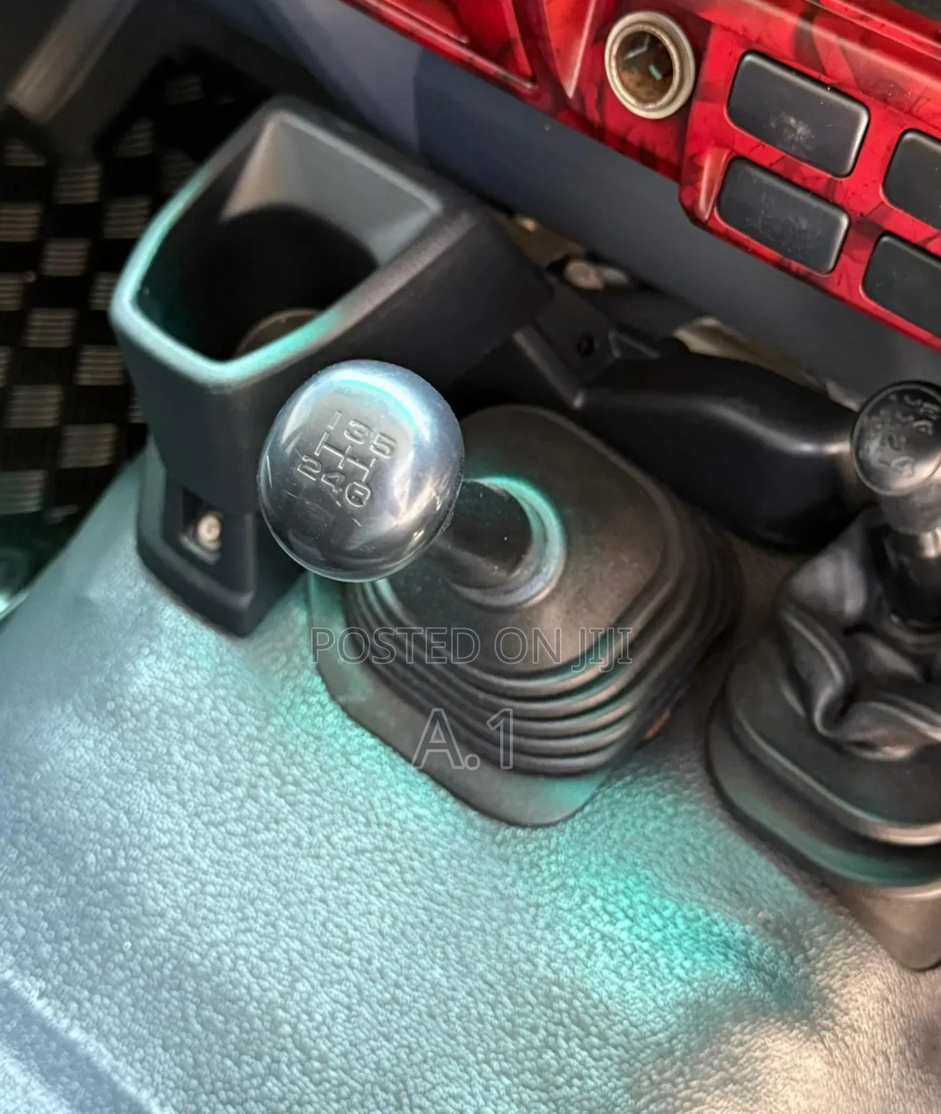 Toyota Land Cruiser 4.5 V8 GXR 2019 Pearl