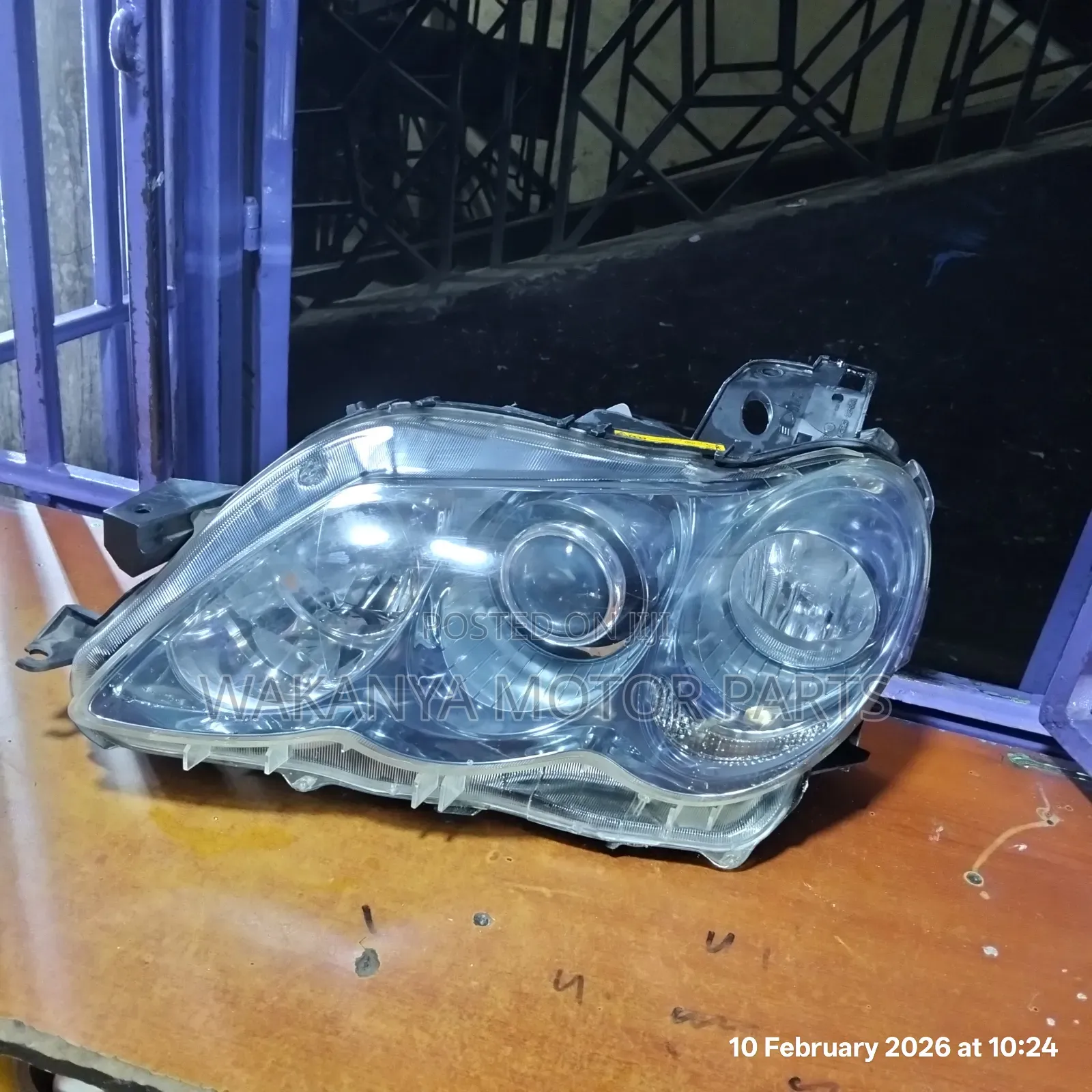 Toyota Mark X Grx120 Xenon Headlamp, Ex Japan Original Motor Parts