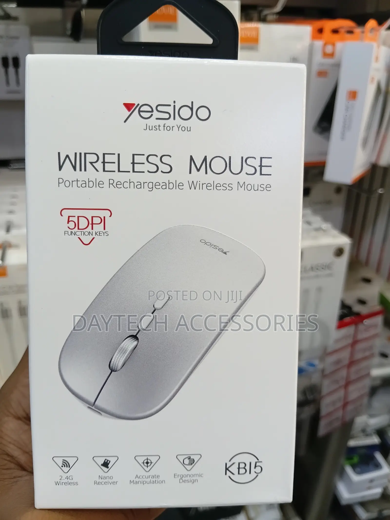 Yesido Kb15 Slim 2.4g Rechargeable Wireless Optical Mouse in Silver.