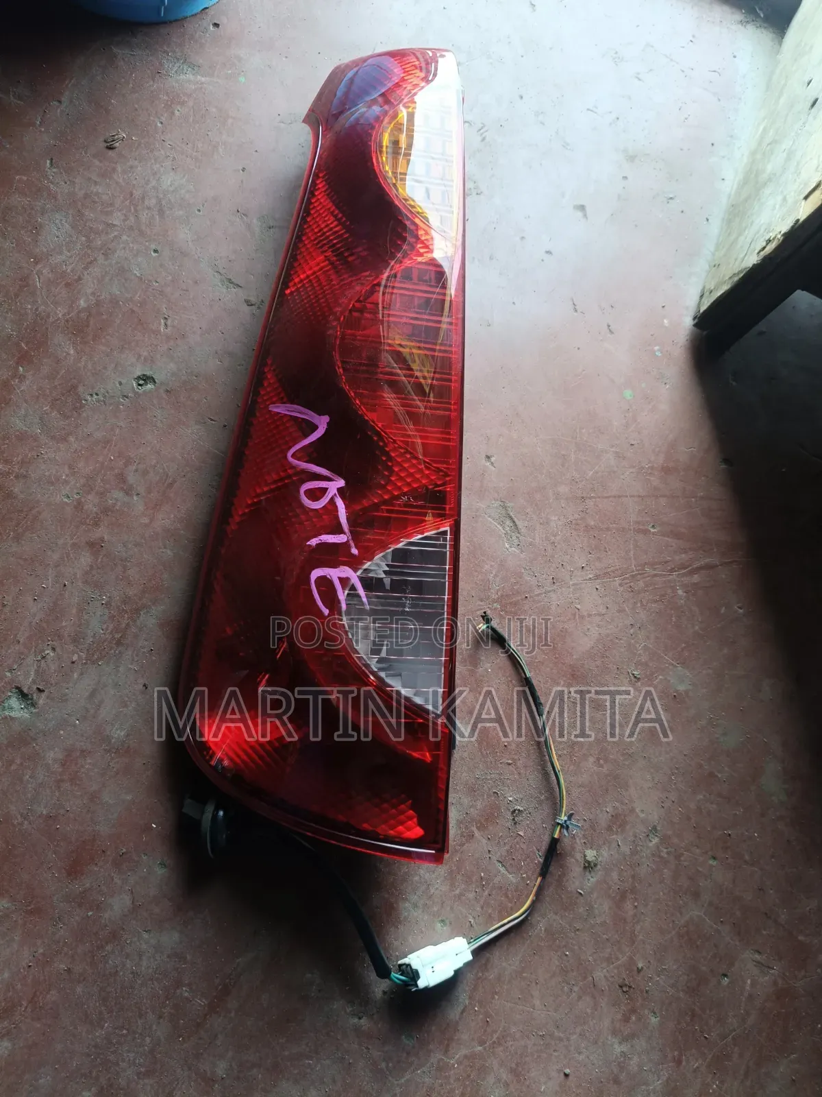 Tailight Nissan Note E11.
