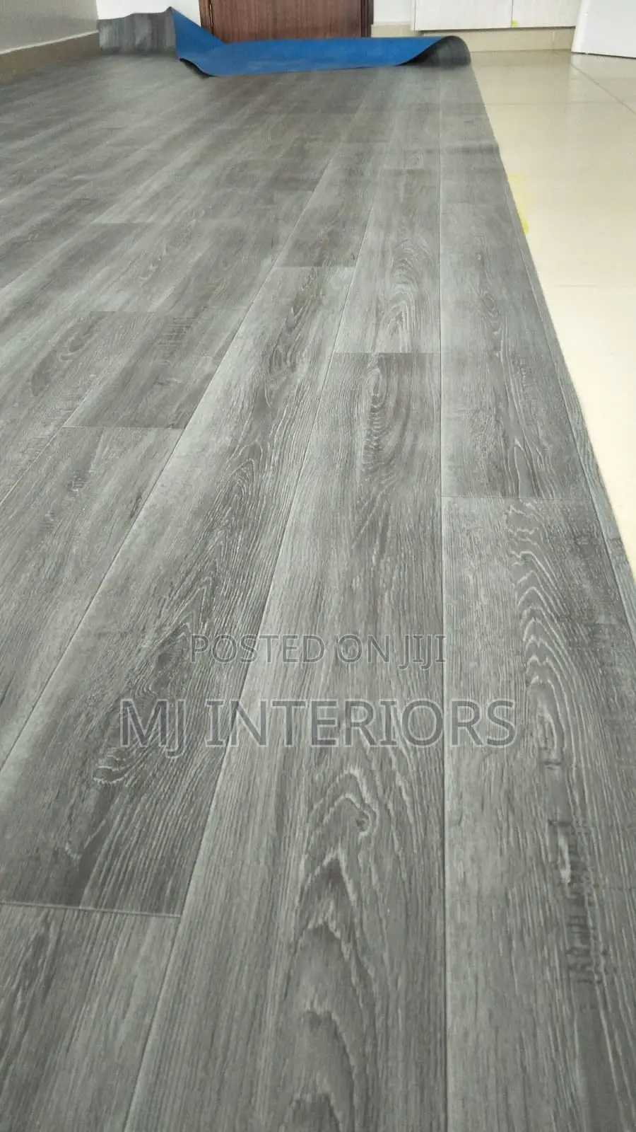 Premium Mkeka Wa Mbao Vinyl Flooring Waterproof Modern Floor Finish