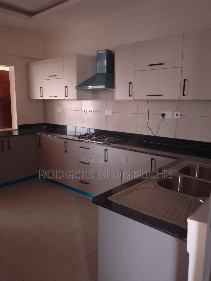 4bdrm Apartment in Hurlingham for rent