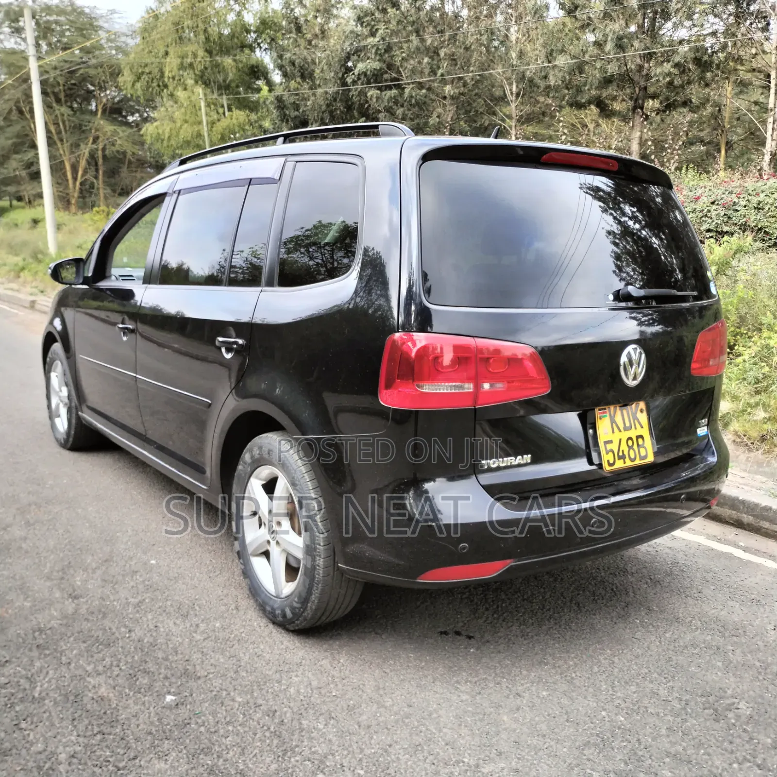 Volkswagen Touran 2015 Black