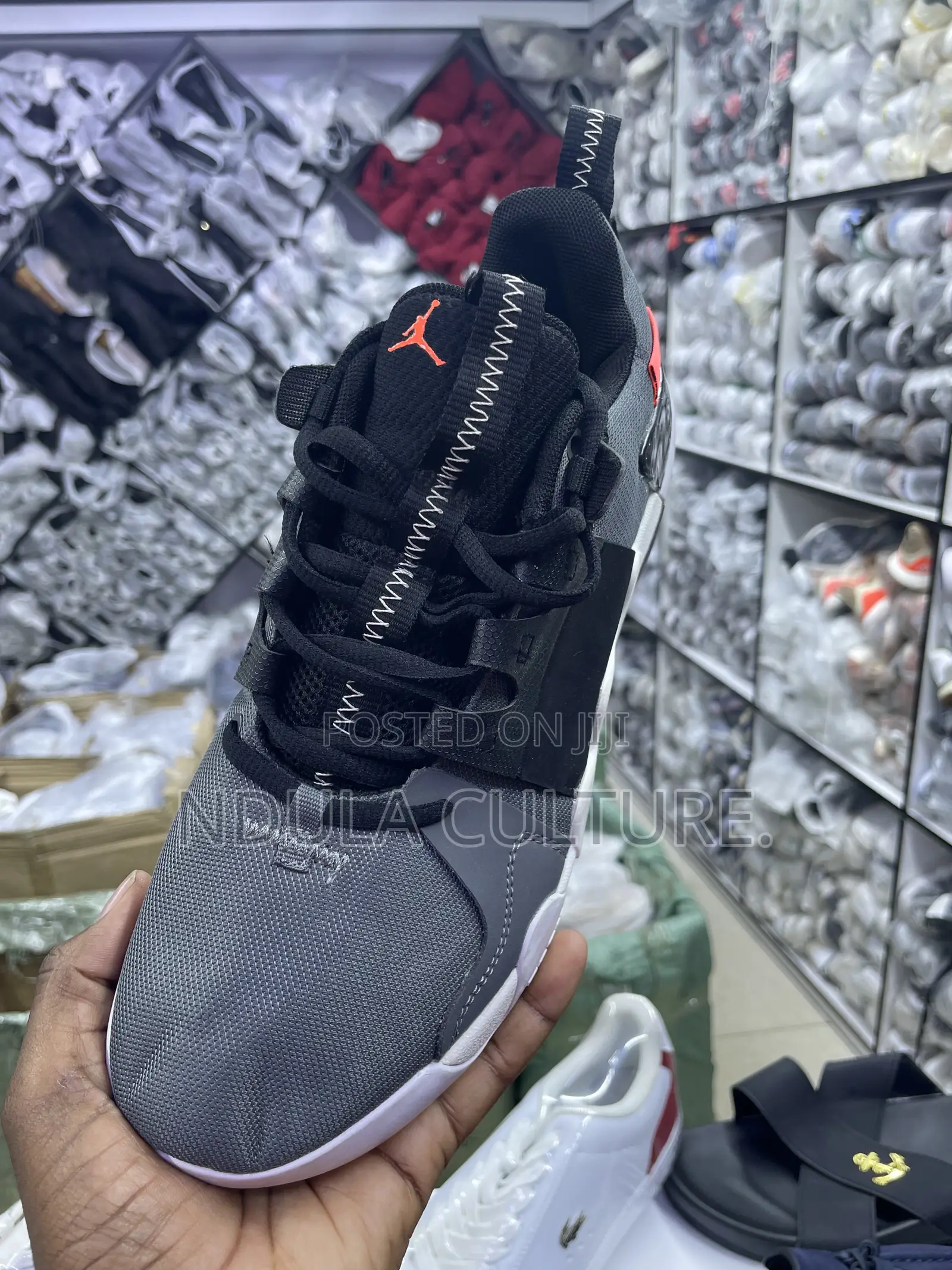 Jordan Zoom Zero Gravity