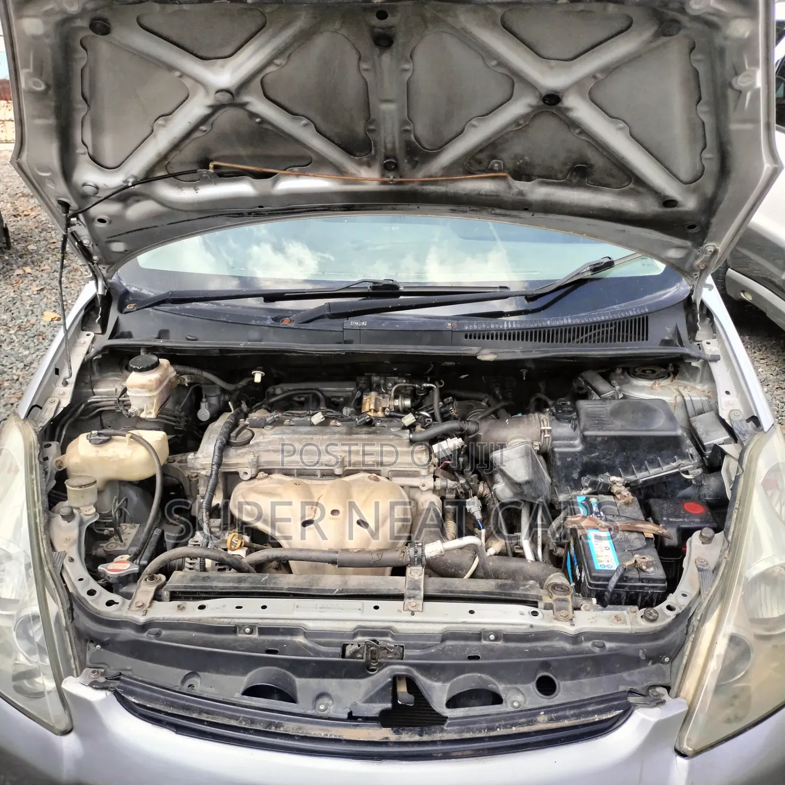 Toyota Wish 2003 Silver