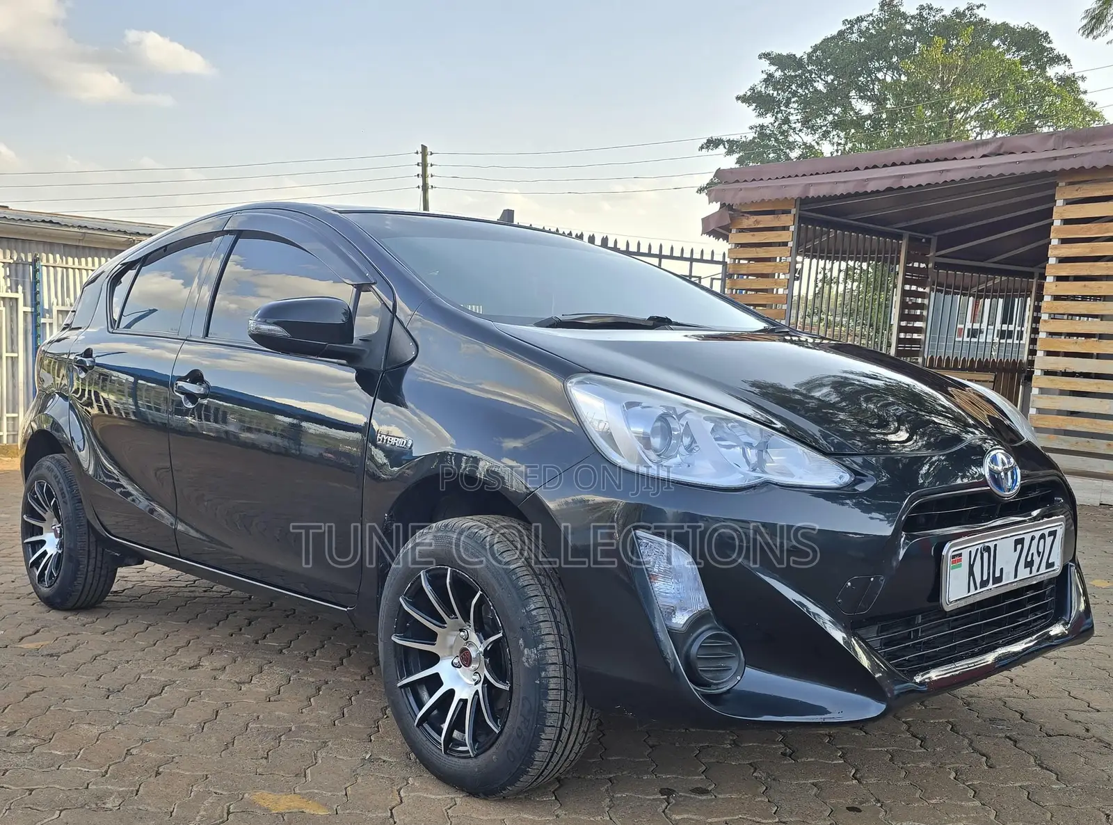 Toyota Aqua 2016 Black