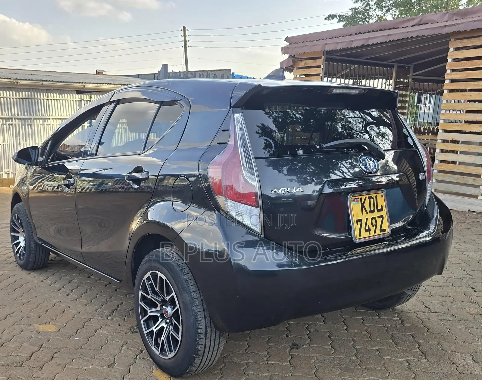 Toyota Aqua 2016 Black
