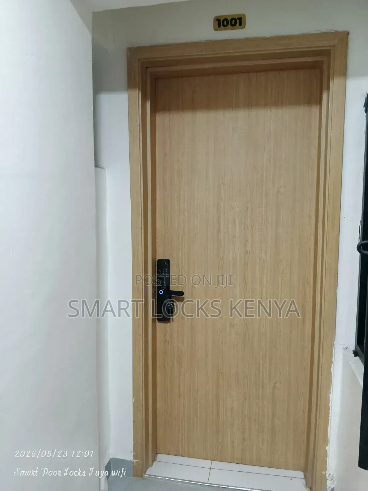 Smart Lock With Fingerprint ,Card,Password and App Control Smart Lock