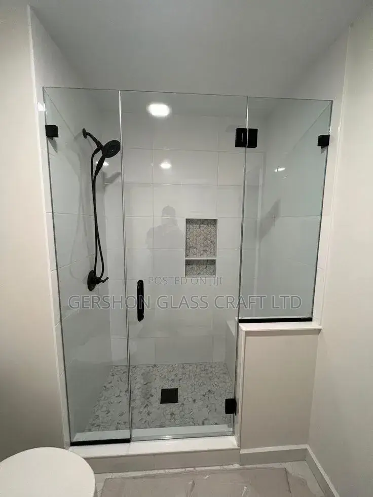 Sleek Glass Shower Enclosure