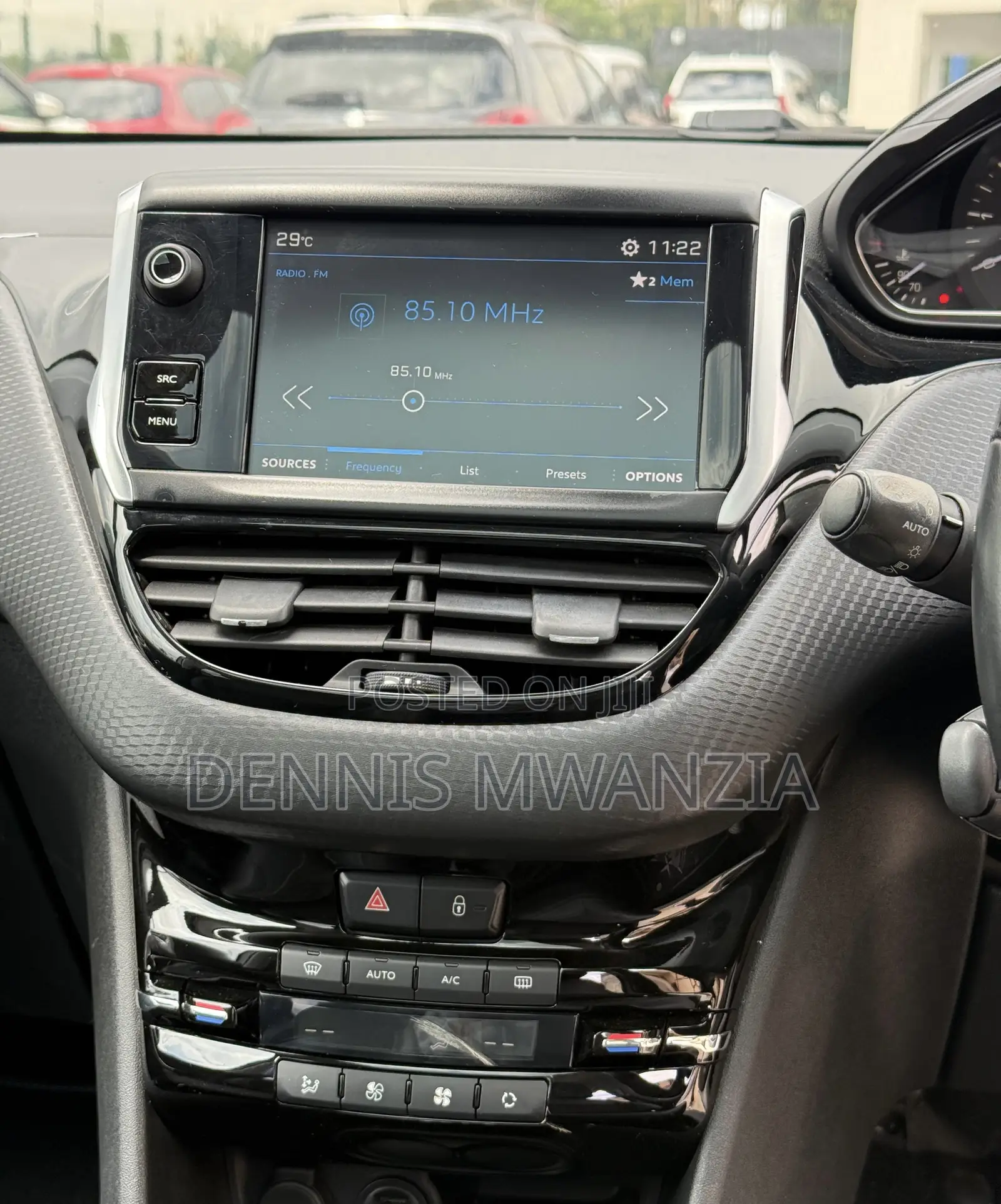 Peugeot 2008 2019 White