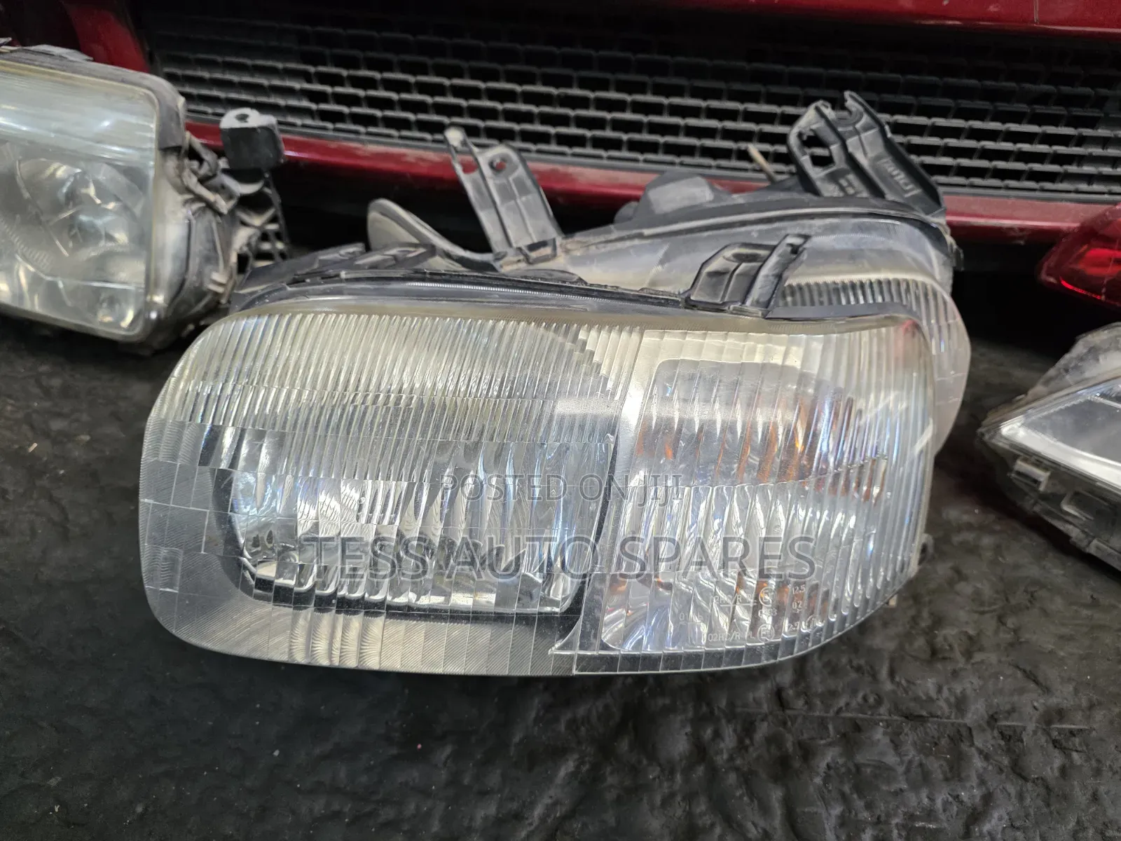 Ford Escape Old Headlight