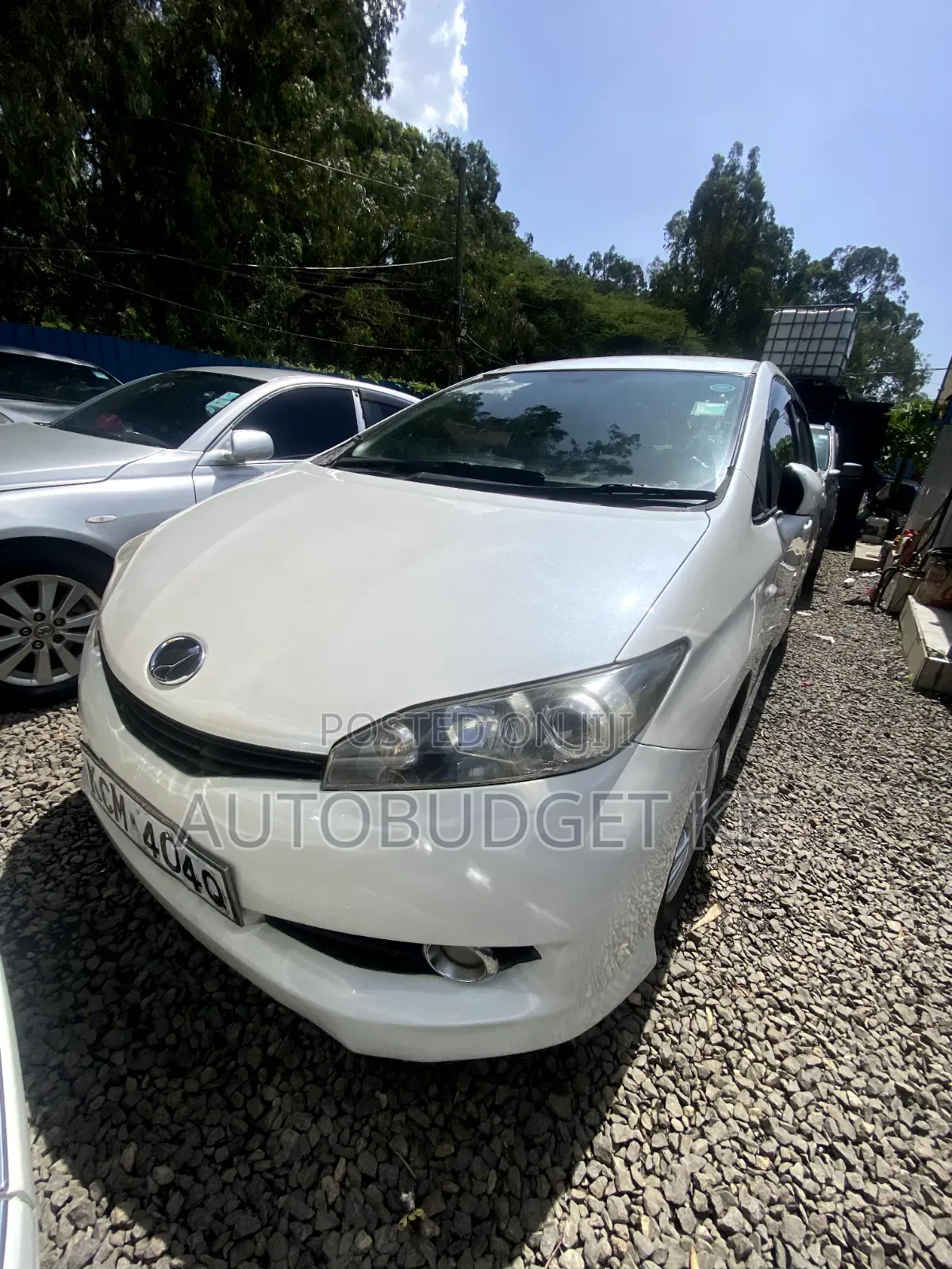Toyota Wish 2010 White