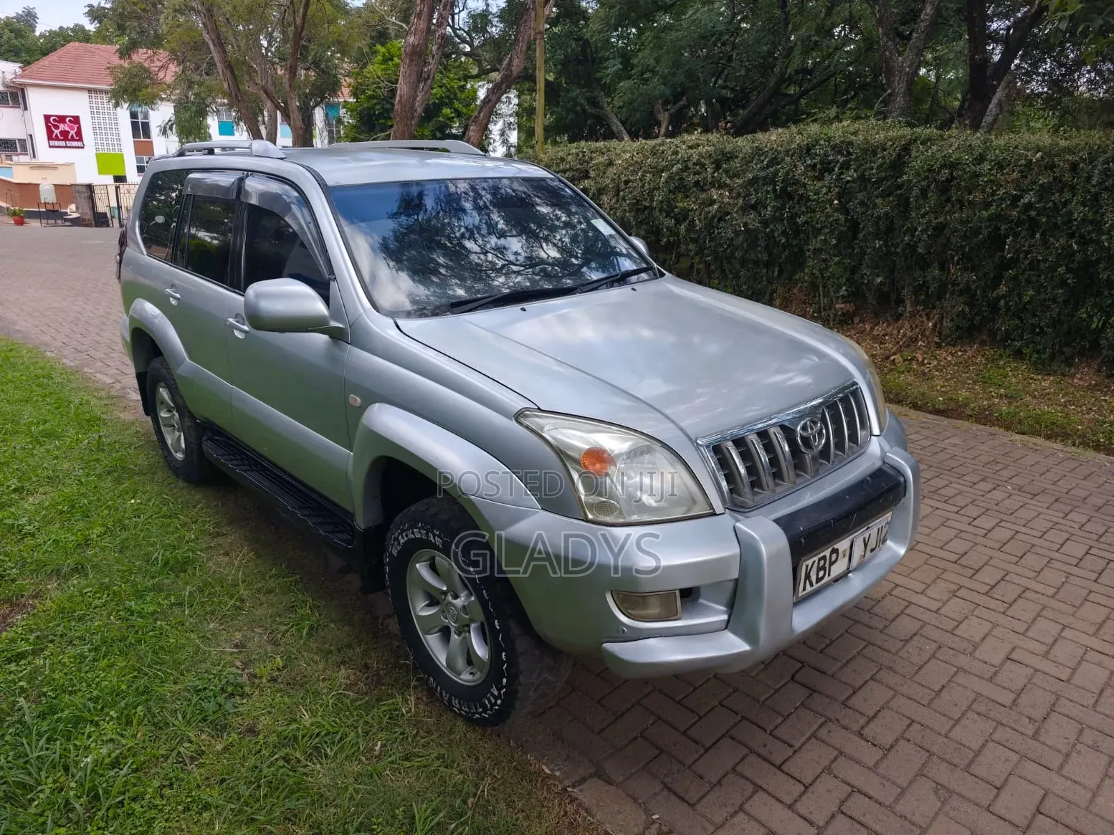 Toyota Land Cruiser Prado 2004 Silver