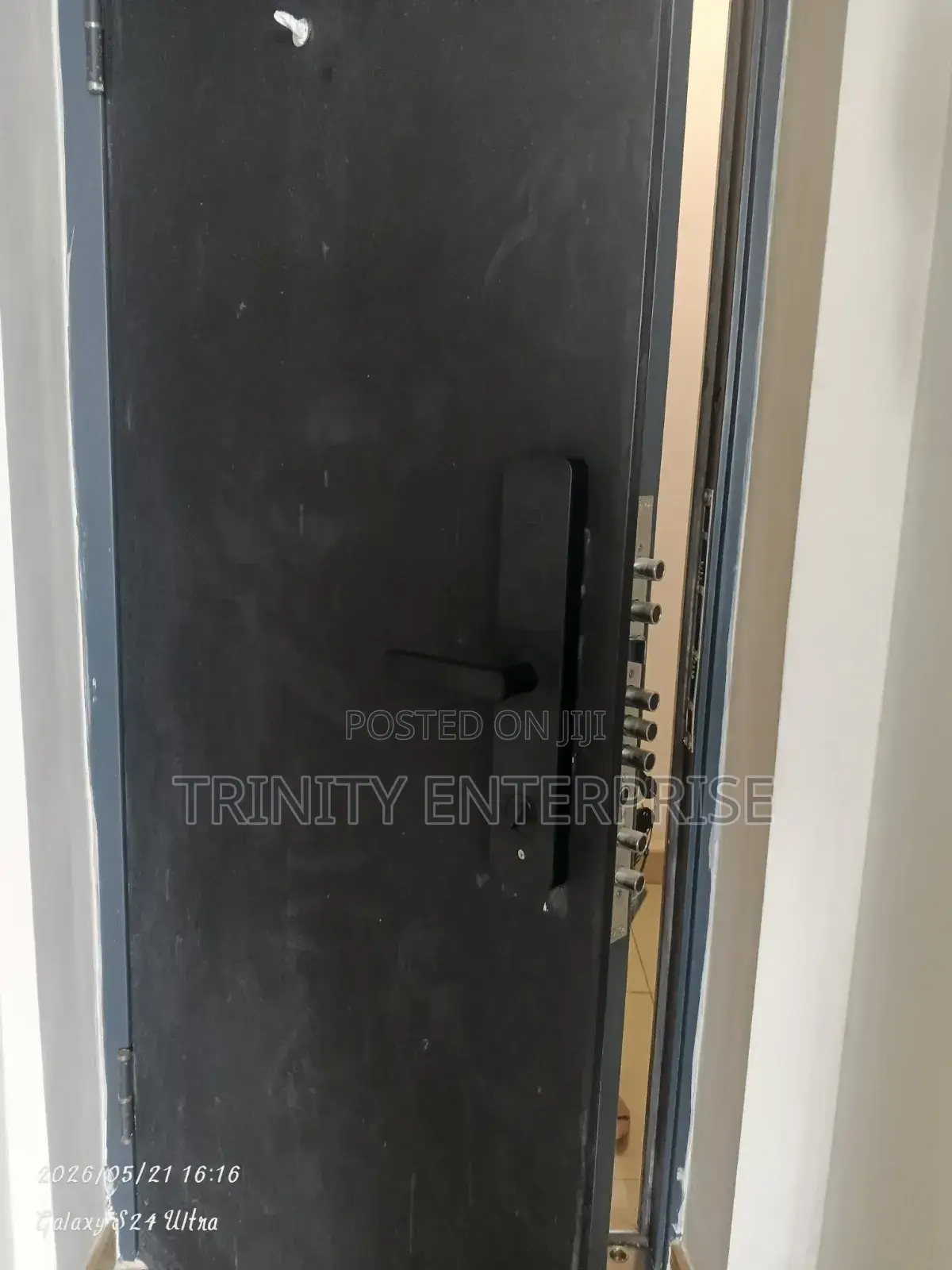 Smart Door Lock - Wifi Fingerprint App Control, Auto-Lock