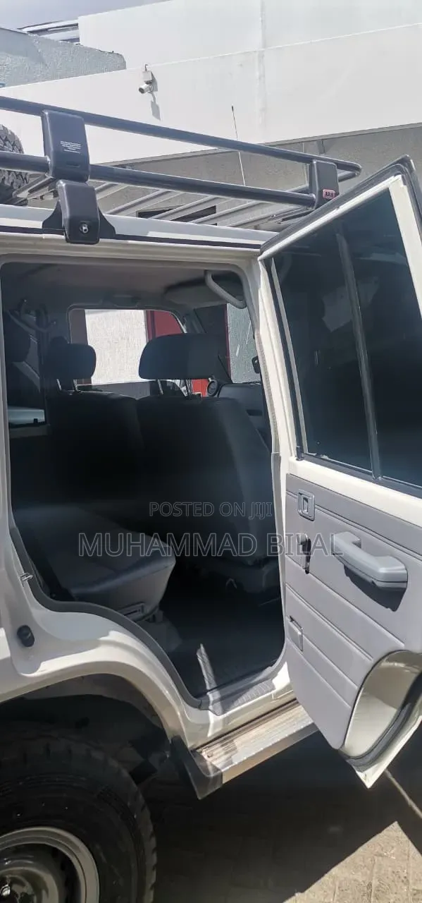 Toyota Land Cruiser 76 Series 2021 White
