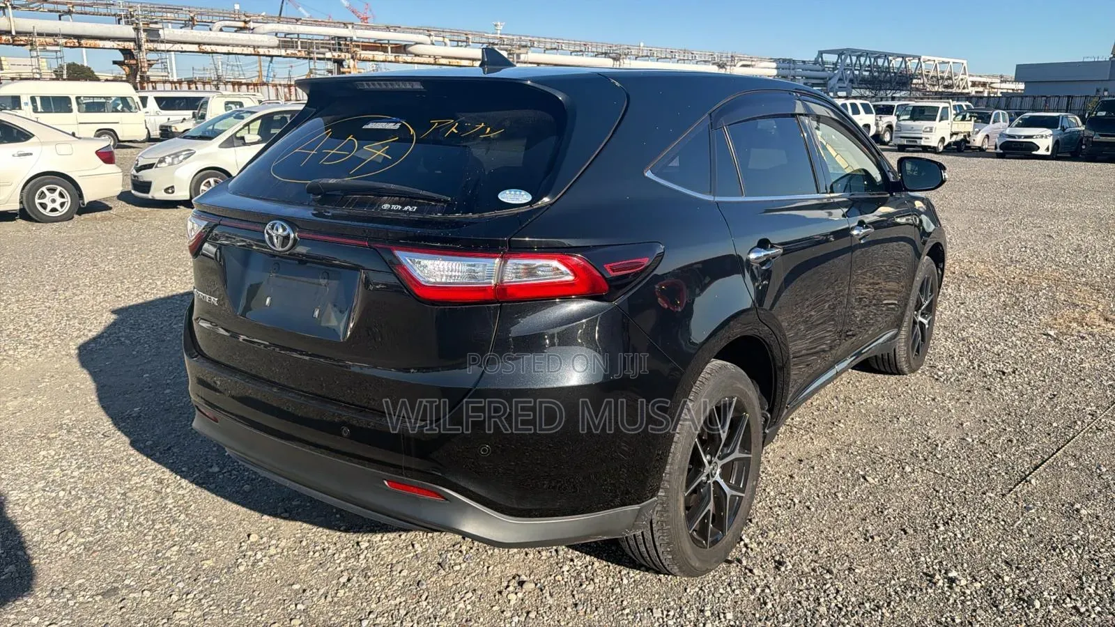 Toyota Harrier 2.0 2020 Black