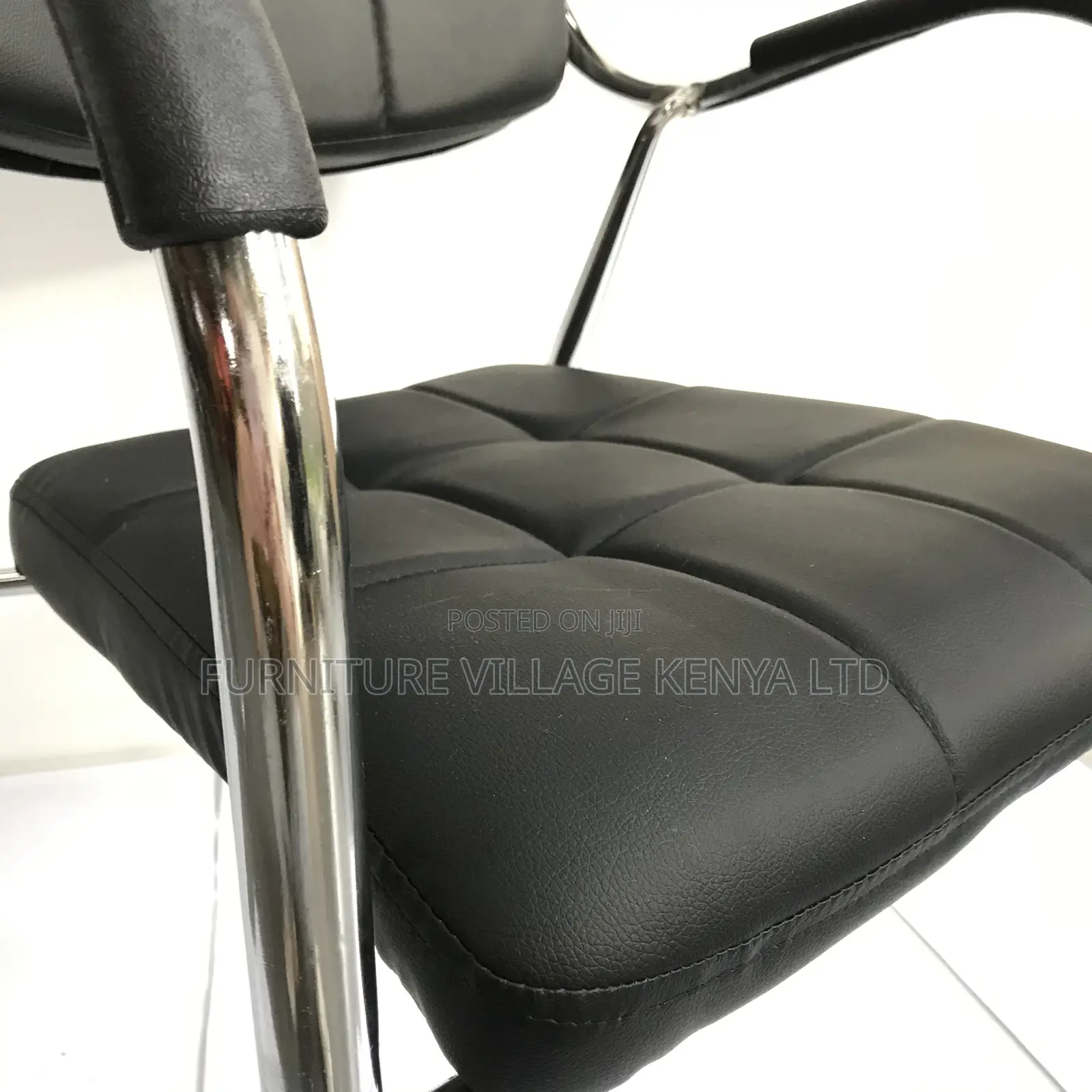 Quality Pu Leather Cushioned Cataline Guest Seat