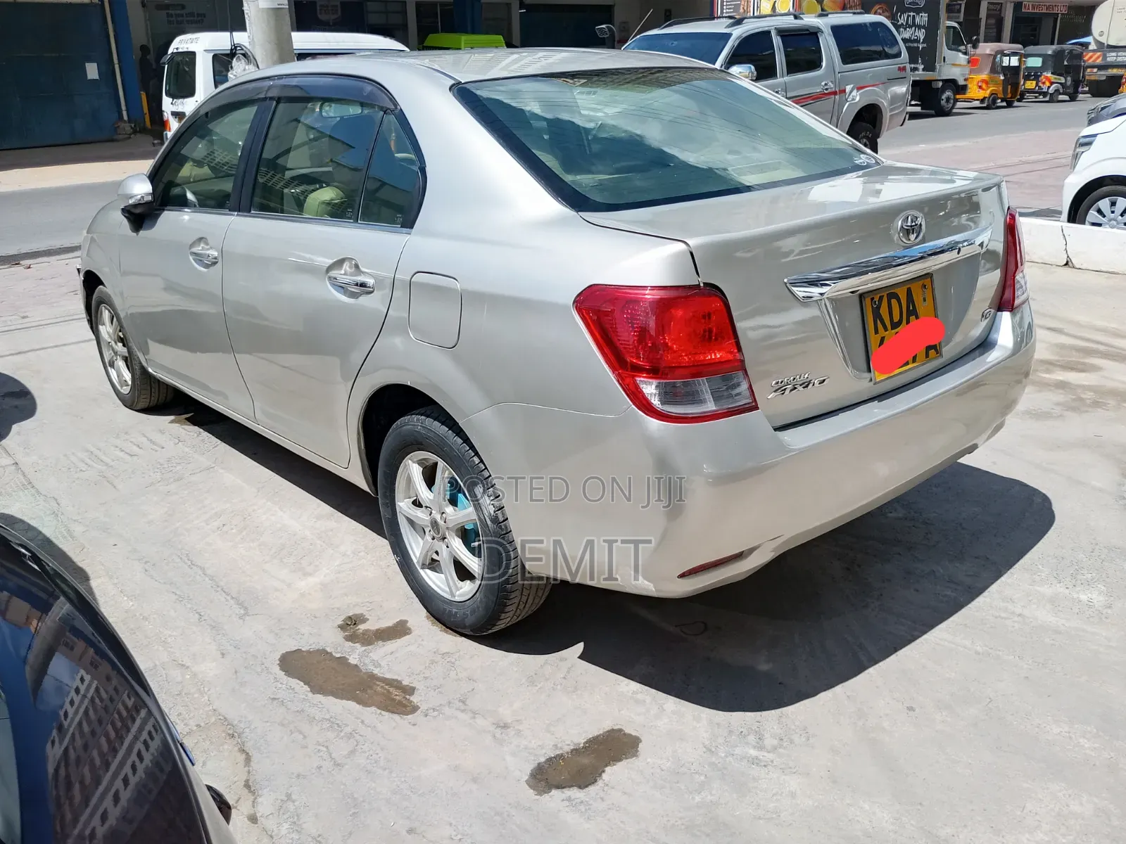 Toyota Axio 1.5 G 2WD 2013 Gold