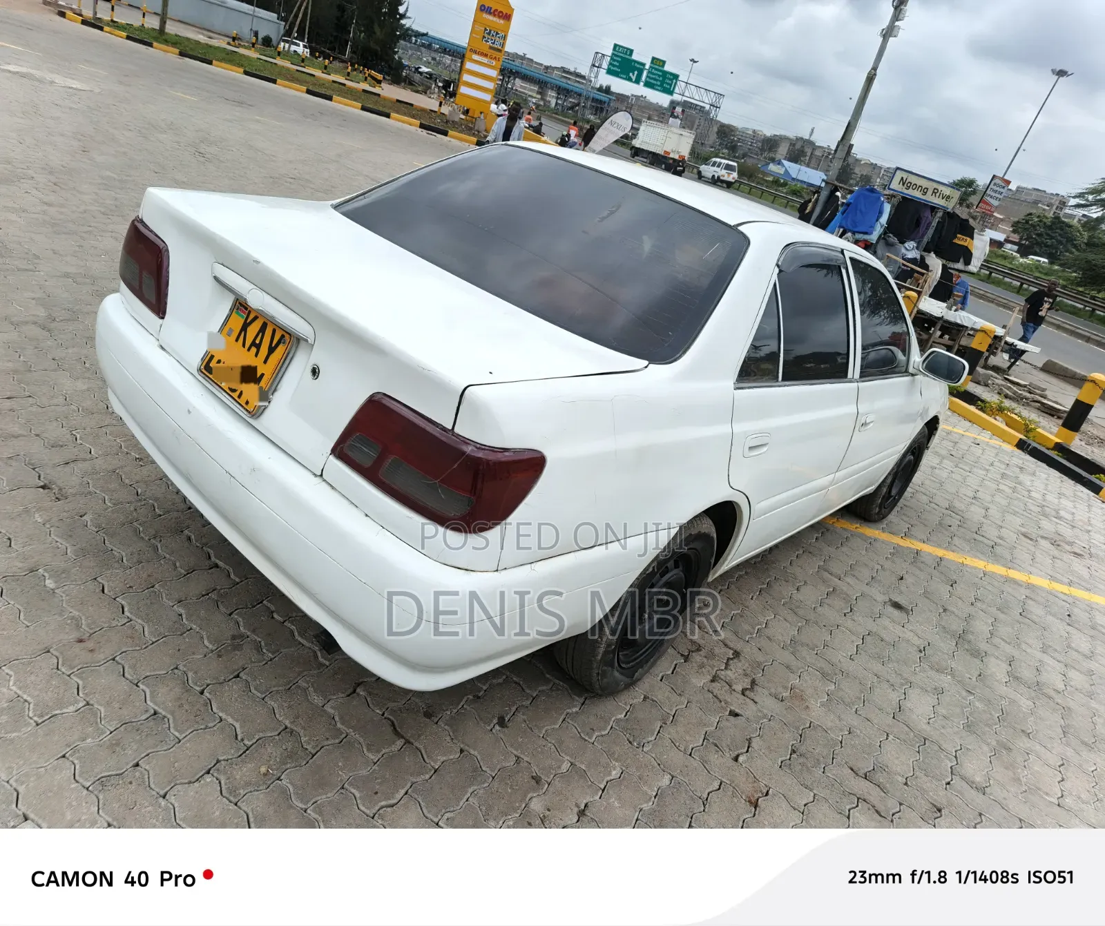 Toyota Carina 2001 White