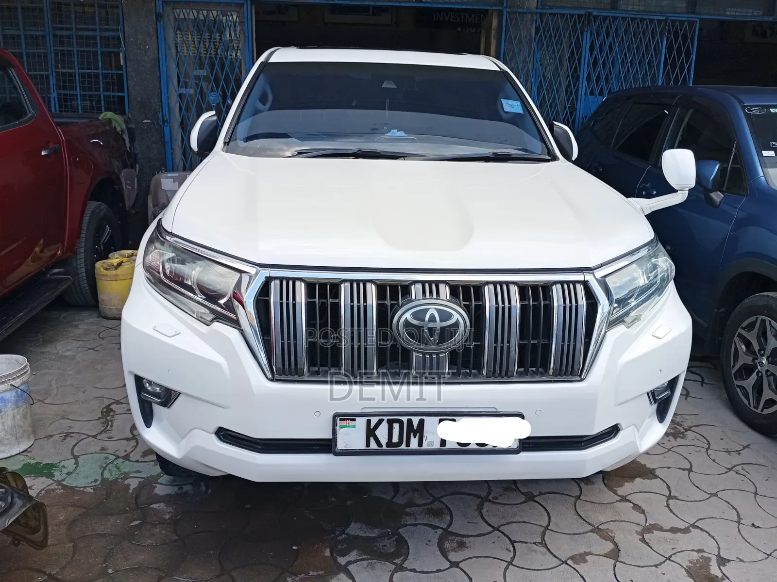Toyota Land Cruiser Prado 2.7 2018 White