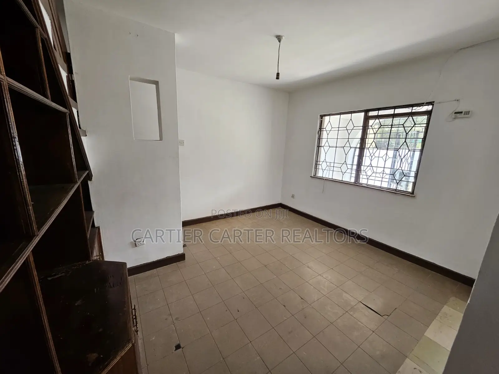 4bdrm Maisonette in BuruBuru for sale