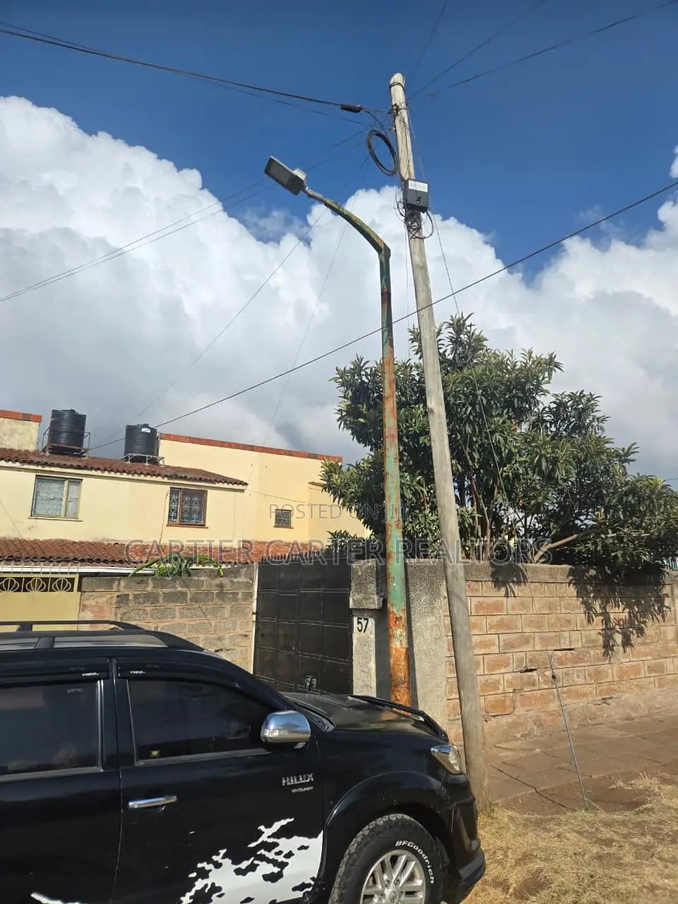3bdrm Mansion in BuruBuru for sale