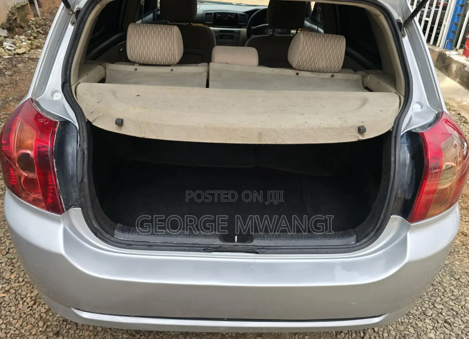 Toyota Corolla RunX 2006 Silver
