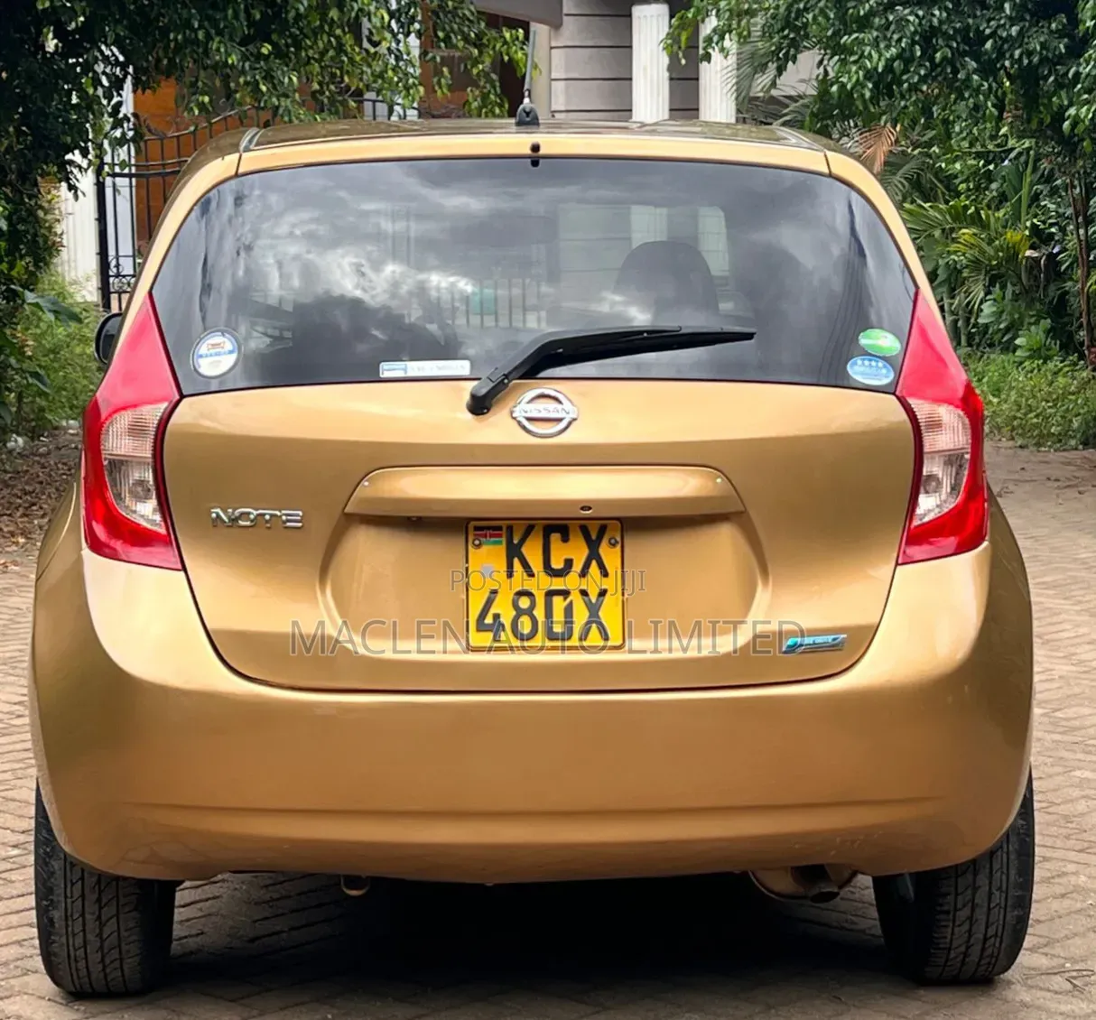 Nissan Note 2013 Gold