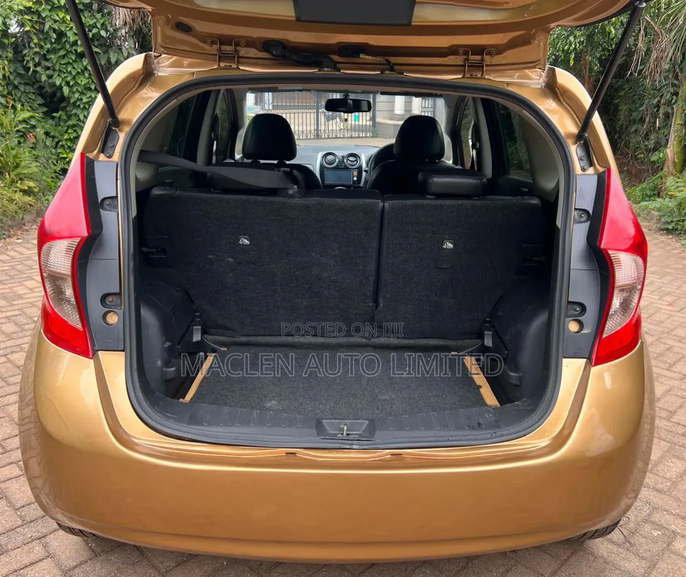 Nissan Note 2013 Gold