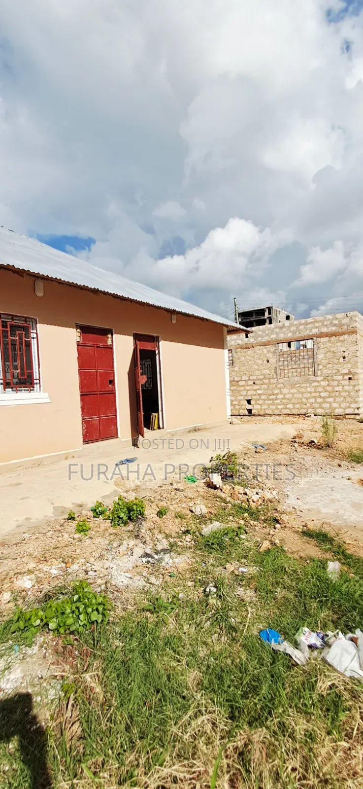 9bdrm Bungalow in Bamburi Utange for sale