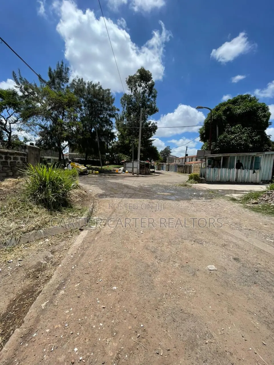 3bdrm Mansion in BuruBuru for sale