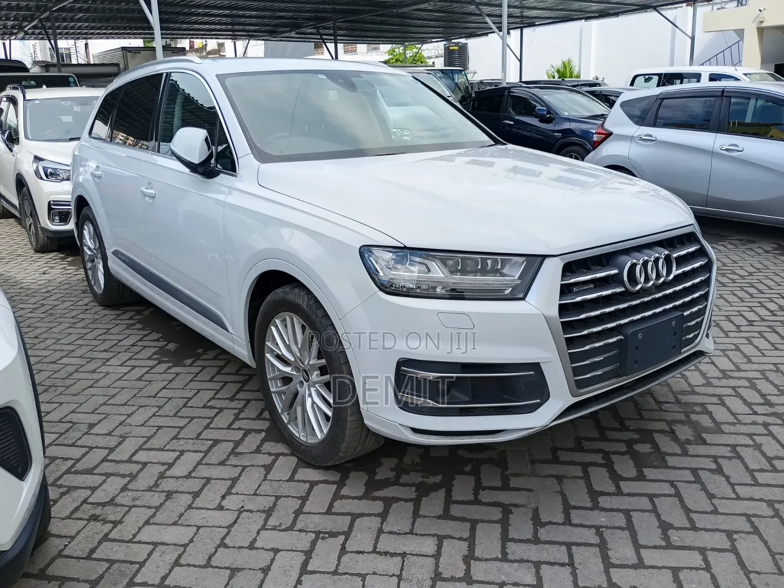 Audi Q7 3.0T Premium AWD quattro 2018 White