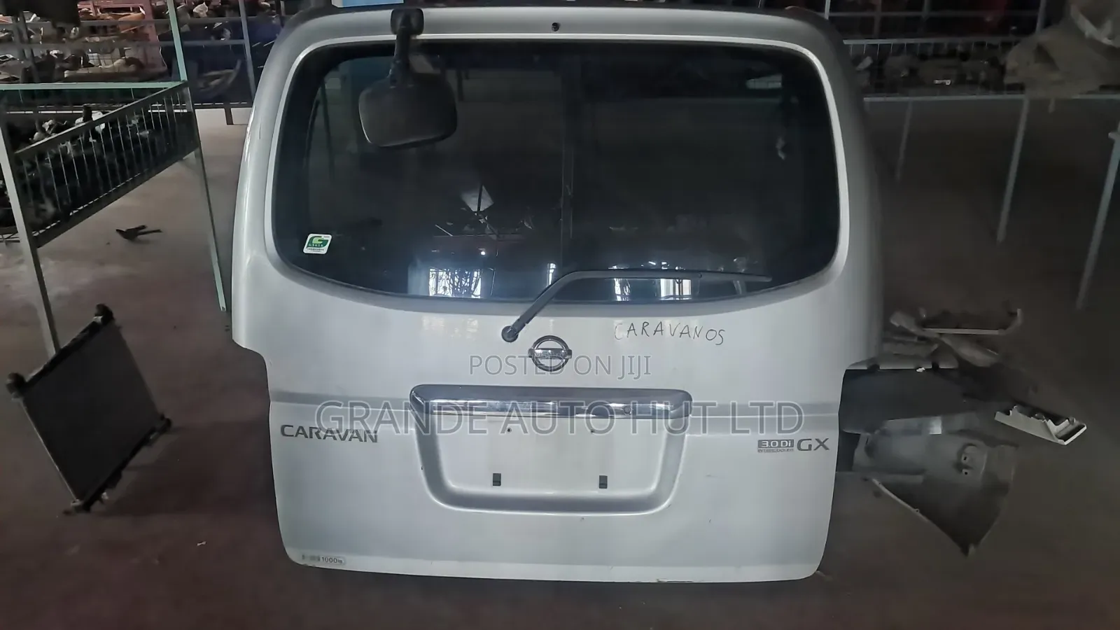 Caravan E25 Tailgate/Boot