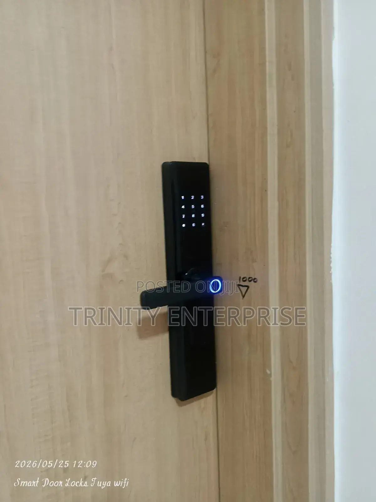 Smart Lock Latest Smart Passwords Fingerprints Cards Unlocking