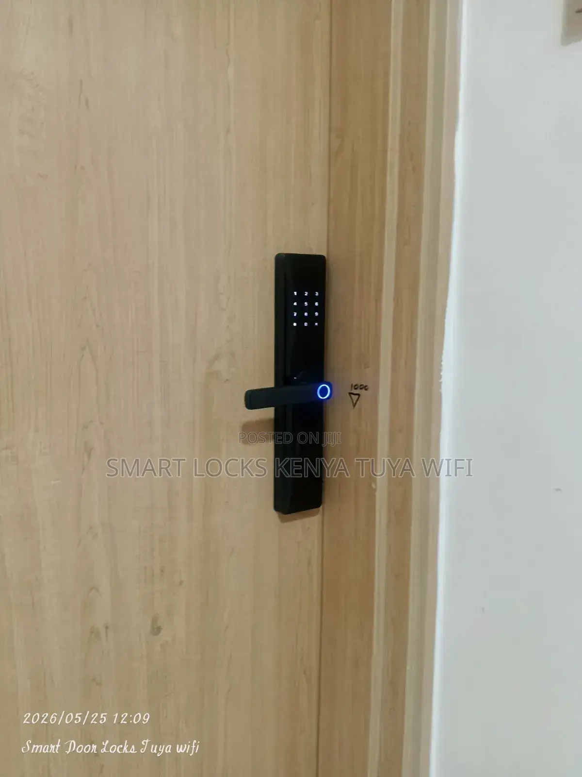 SMSRT Lock Tuya Wifi Unlock Password Fingerprints. Cards
