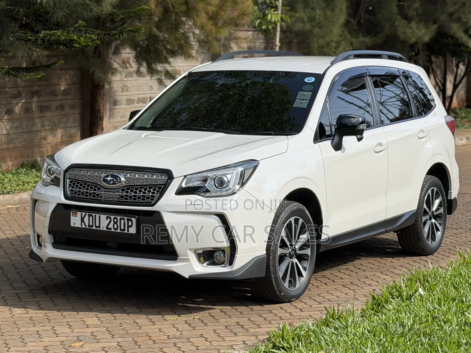 Subaru Forester 2018 White