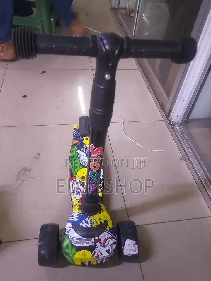 Graffiti Kids Scooter