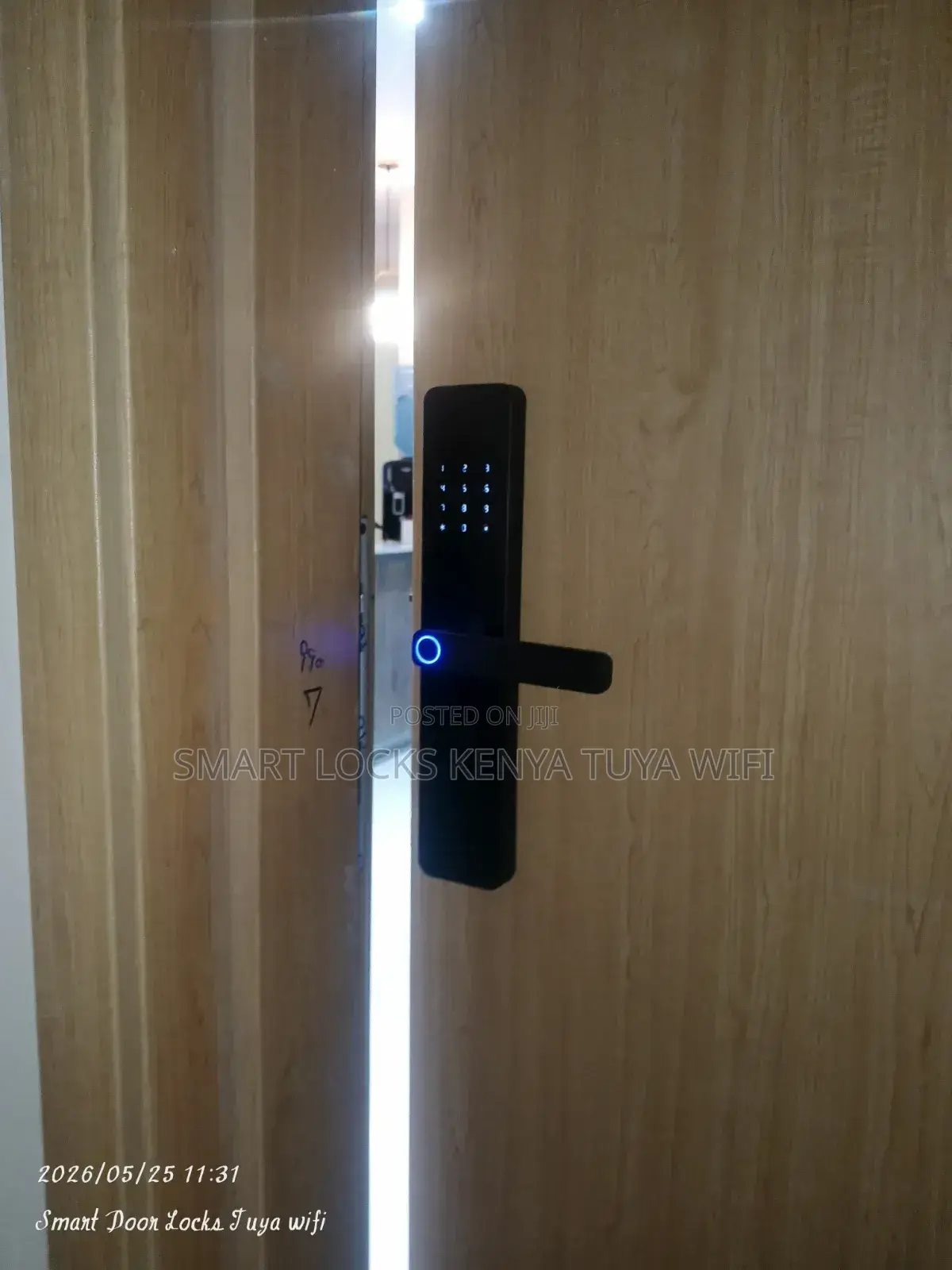 Smart Lock Tuya App Wifi Fingerprints Password Cards Key Unlocking