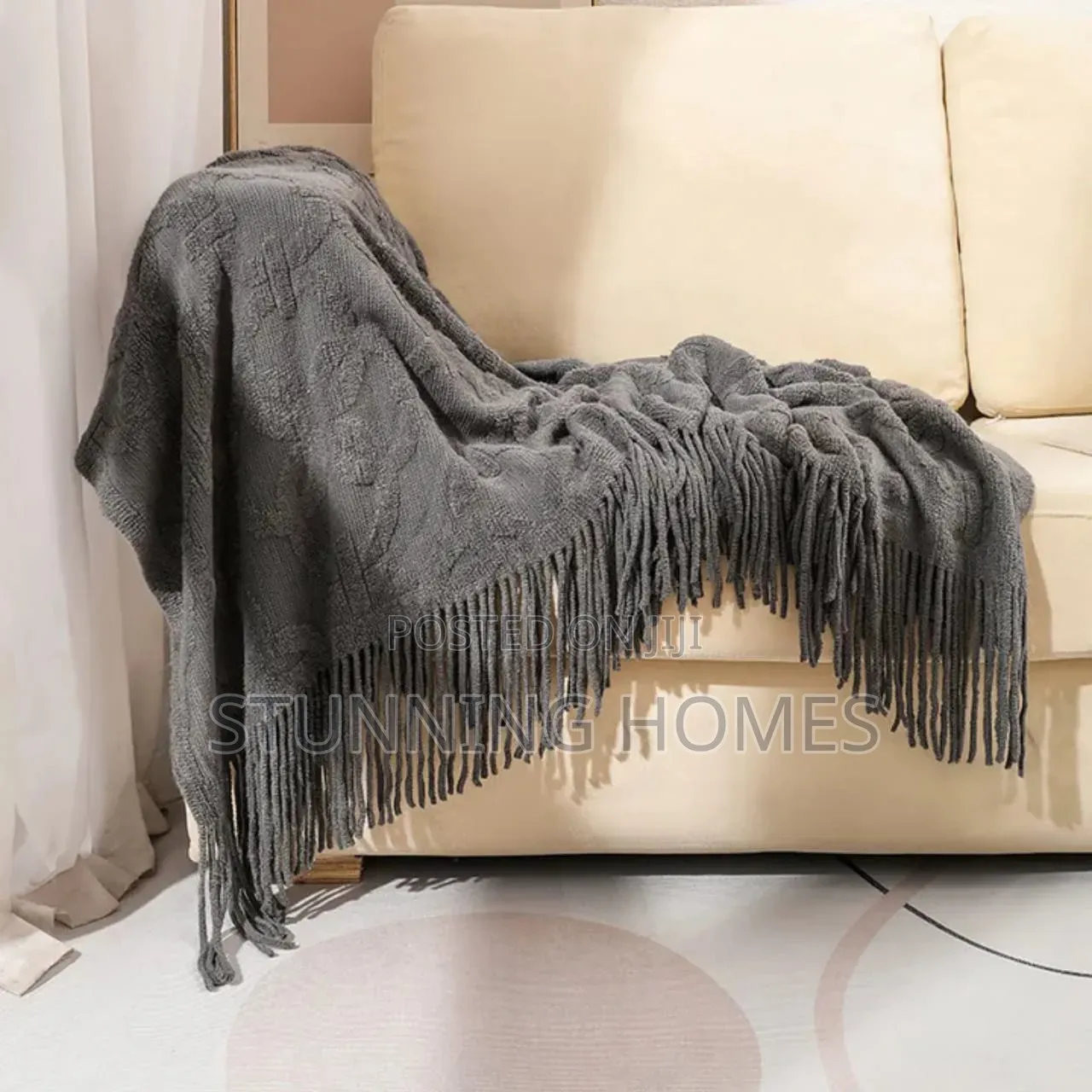 Beautiful Coloured Throw Blankets Available