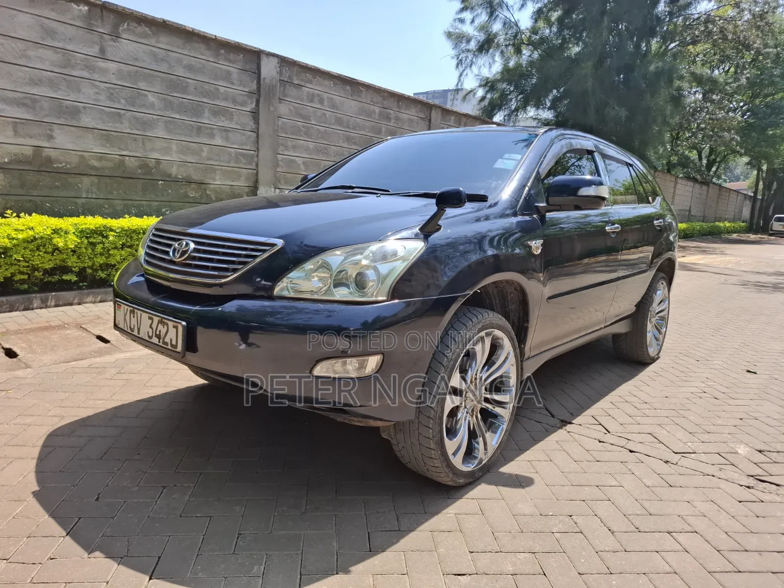 Toyota Harrier 2.4 2012 Matt Black