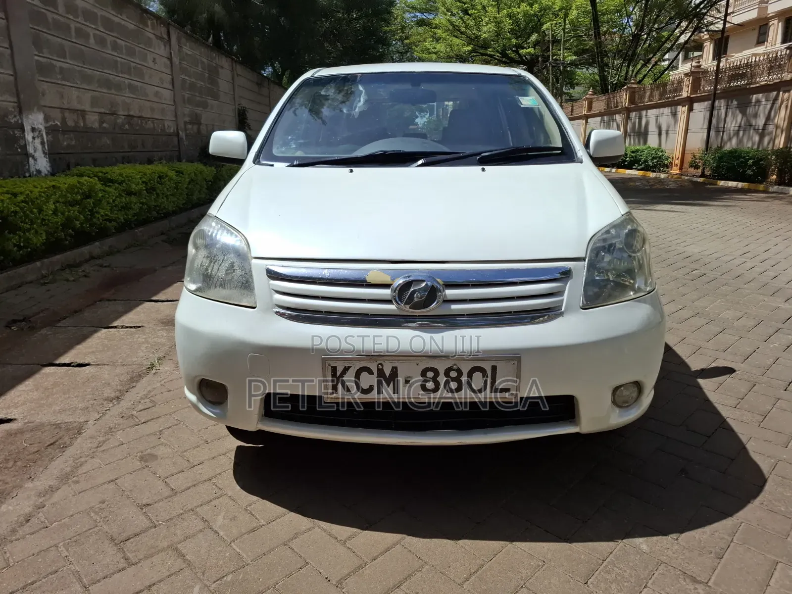 Toyota Raum 1.5 FWD 2010 White