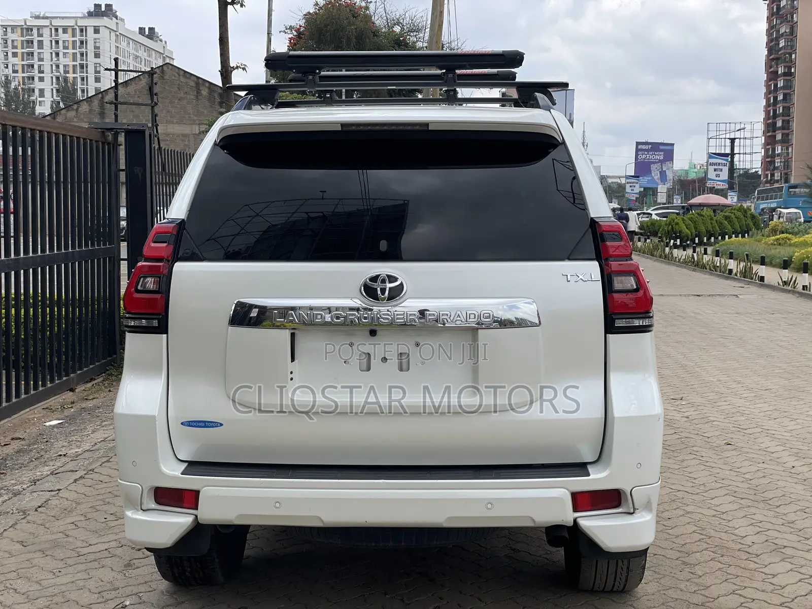 New Toyota Land Cruiser Prado 2.8 2020 White