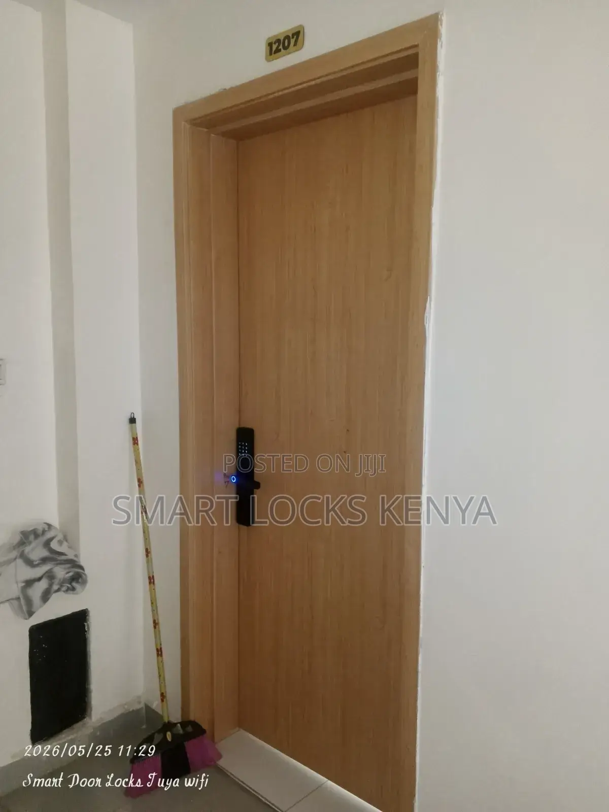 Smart Lock Smart Fingerprints Passwords Cards App Digital App Control