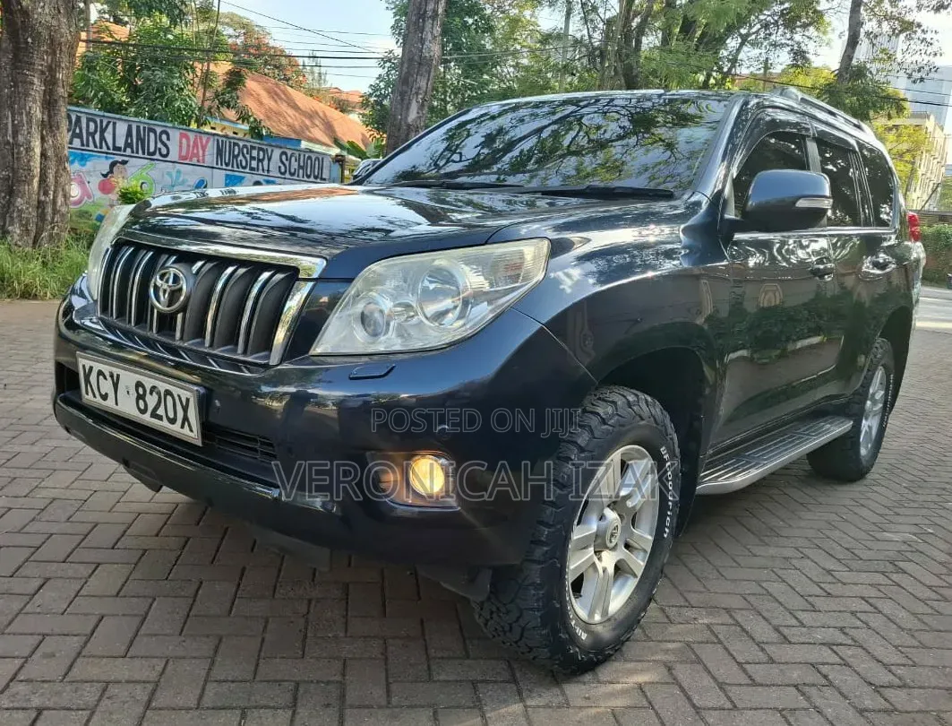 Toyota Land Cruiser Prado 2012 Black