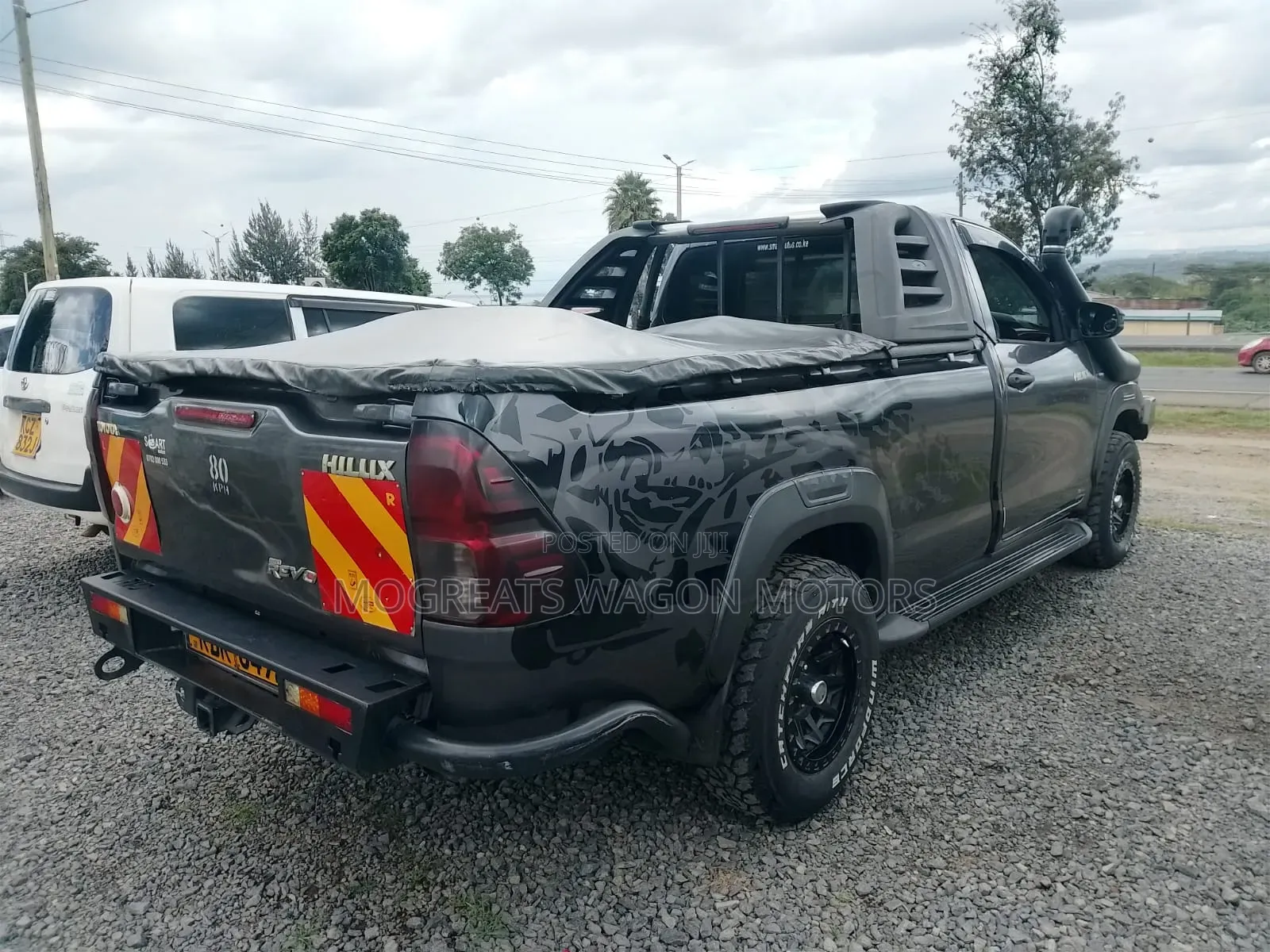 Toyota Hilux 2015 Gray