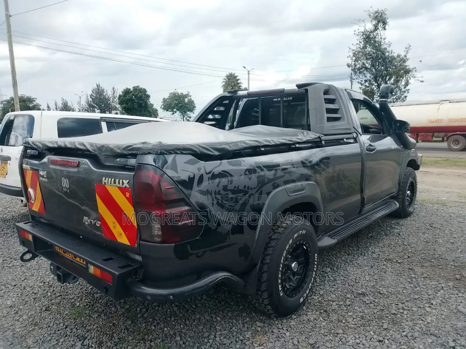 Toyota Hilux 2015 Gray