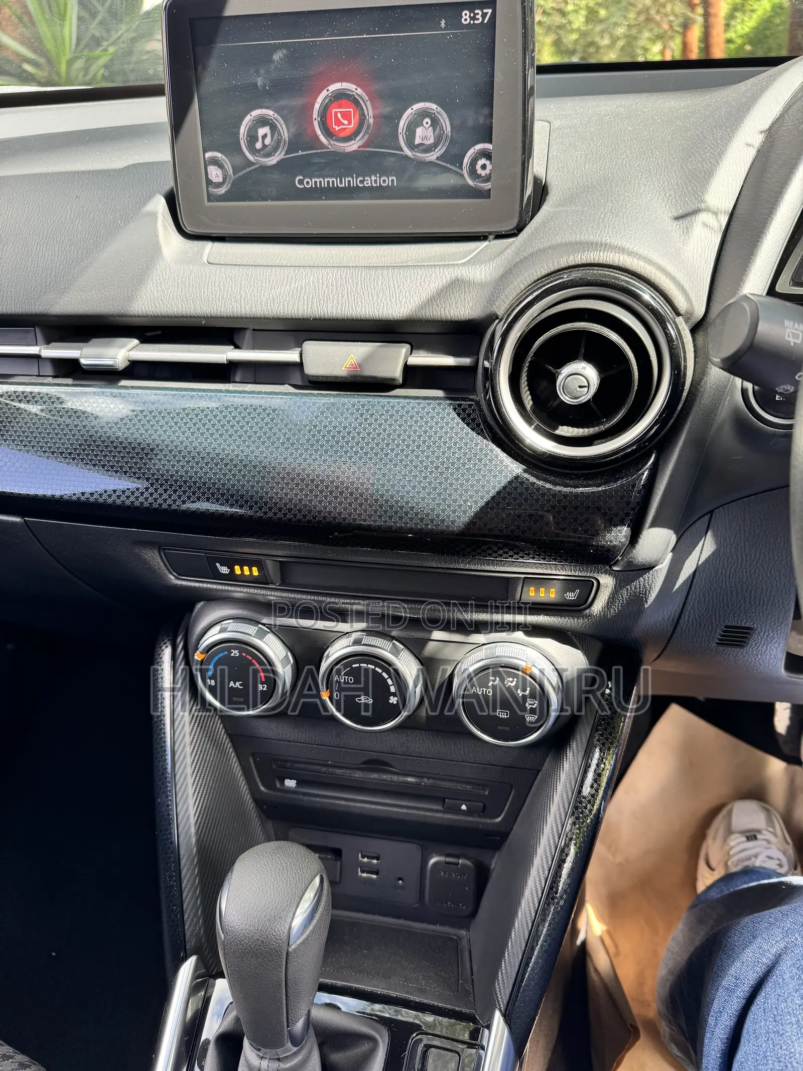Mazda Demio 2019 Silver