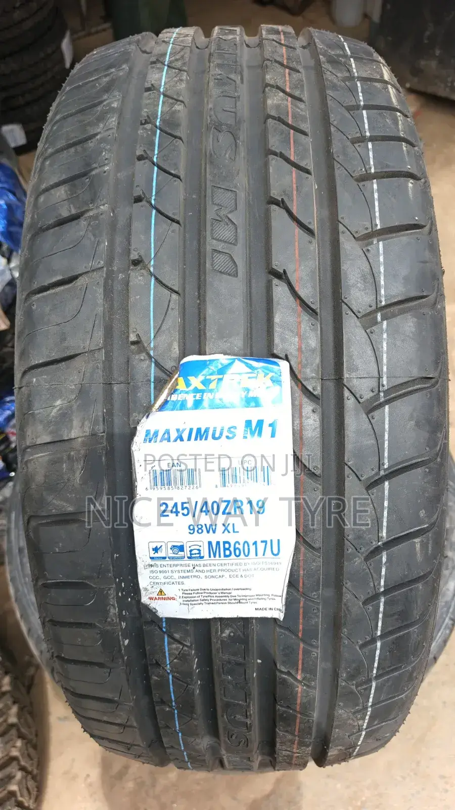 245/40r19 Maxtrek